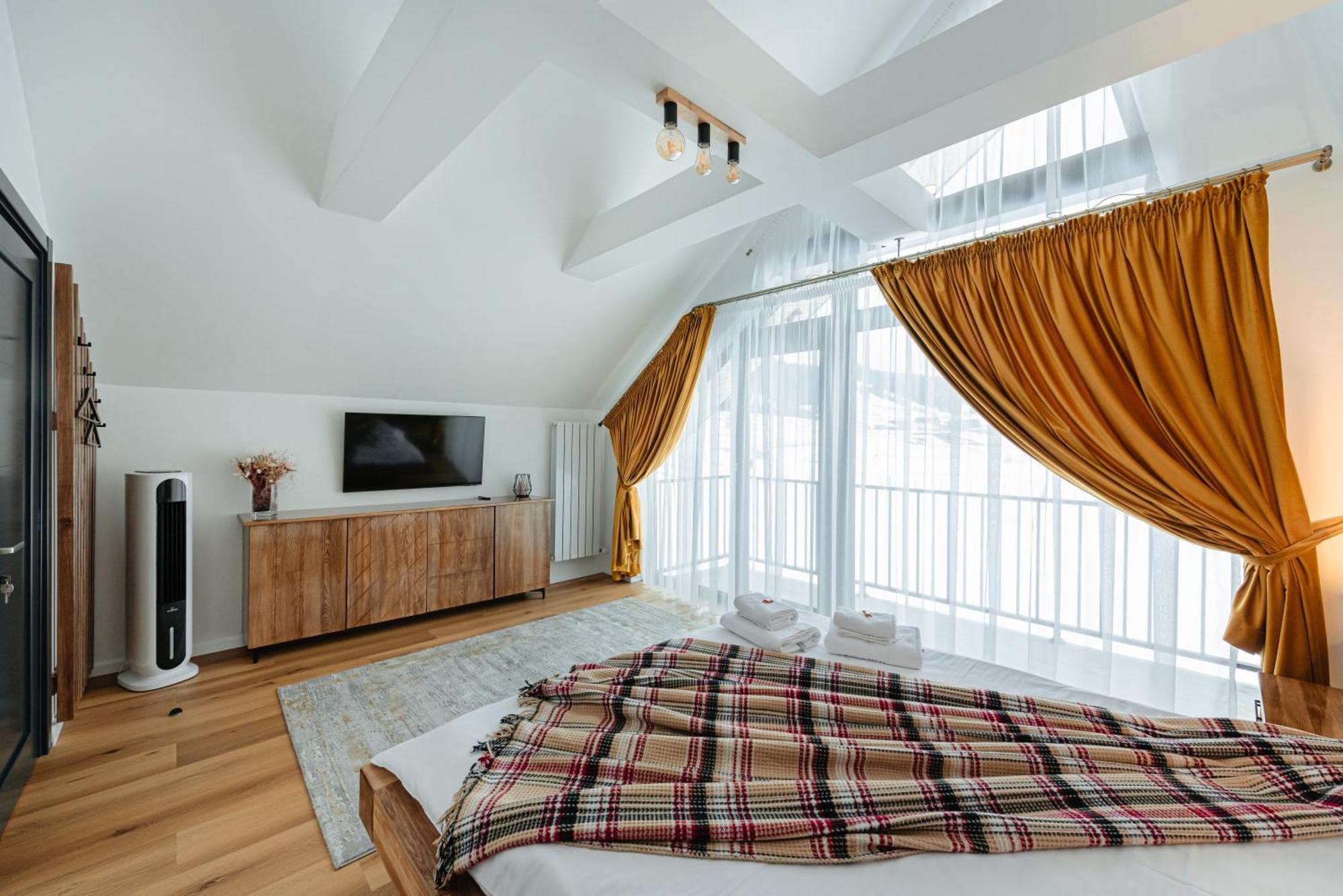 Elviu Guesthouse لاكو روسو المظهر الخارجي الصورة